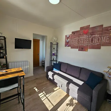 Апартаменты Studio Cosy A Jeumont